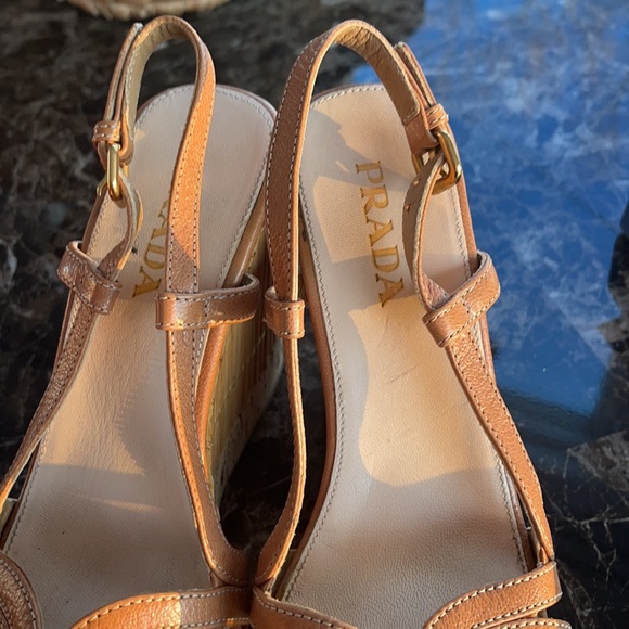 Prada wedge heel size 6 - Picture 5 of 5